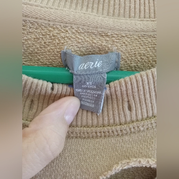 Aerie distressed cropped sweatshirt size xs - Picture 4 of 6